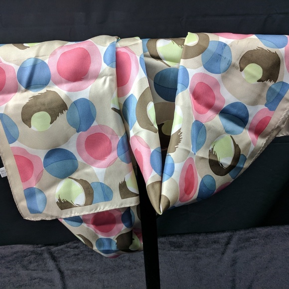 Scarf - Picture 5 of 5